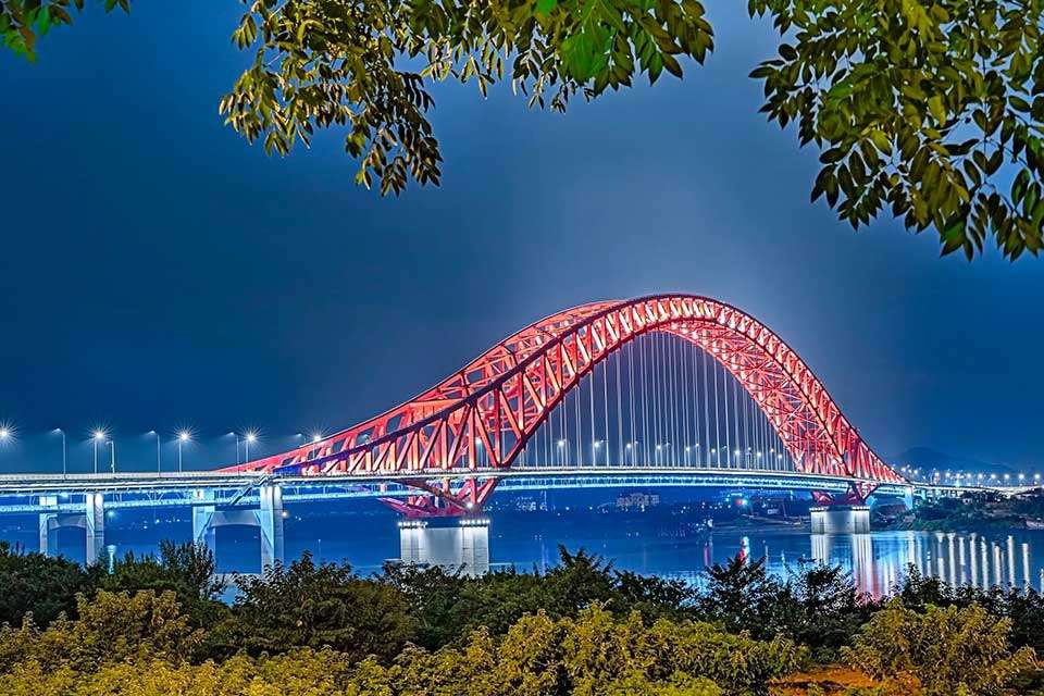 Hunan Zhuzhou Bridge LED Street Light Project